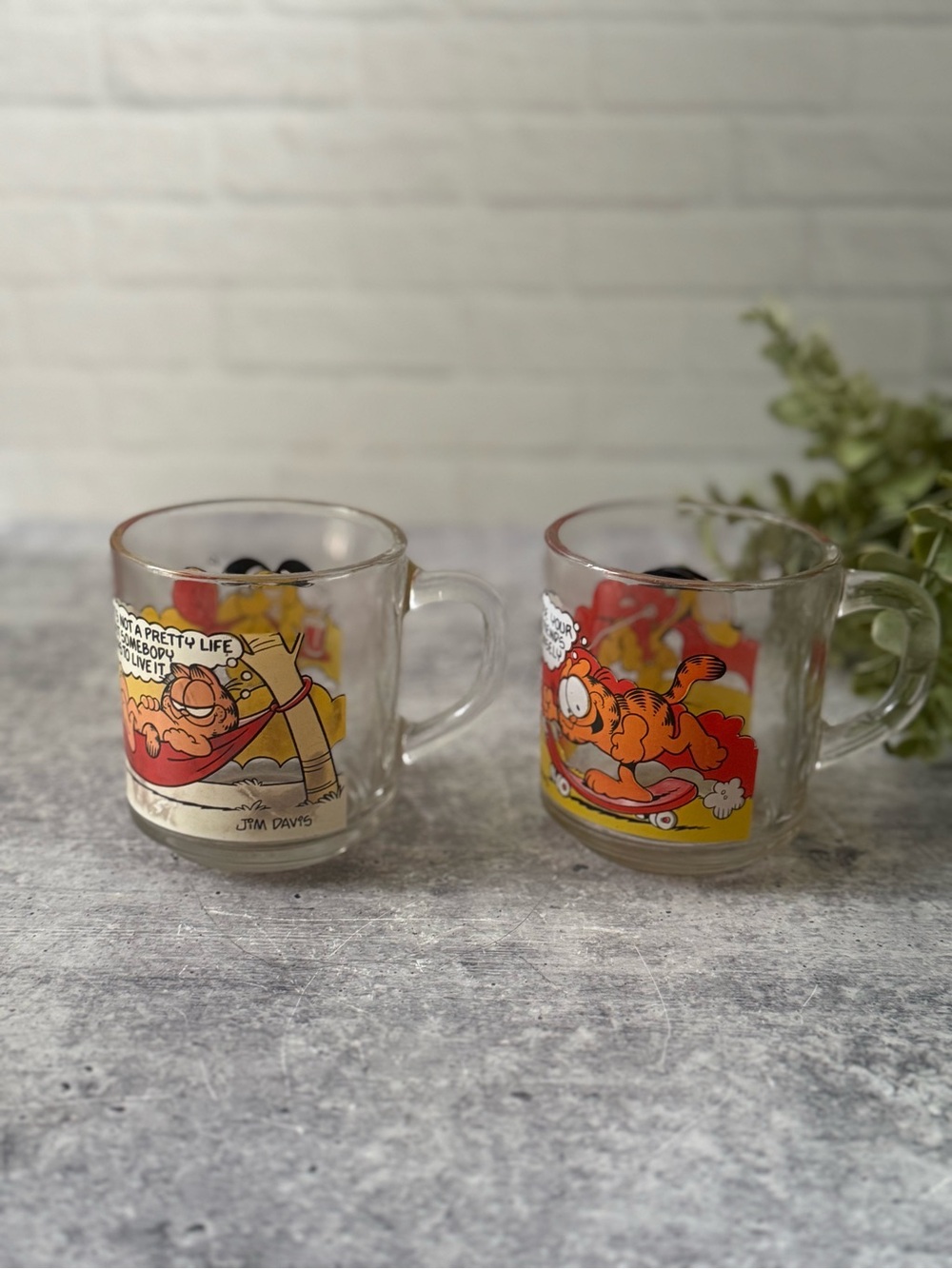 Set of 2 Vintage 1978 Garfield and Odie Glass Mugs from McDonald's